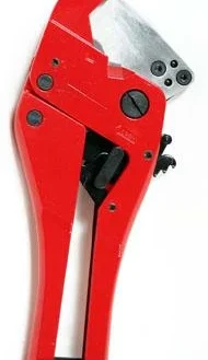 Cleanflow Tubing And Fittings Ratcheting PEX/PVC Tubing Cutter